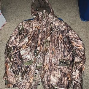 Cabelas mto 50 gore Tex hunting jacket